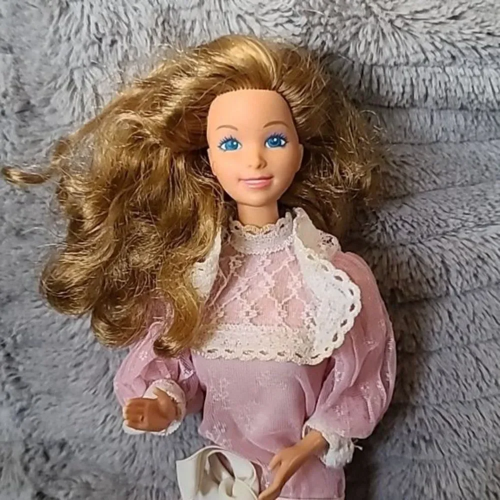 Vintage Mattel 1986 Barbie The Heart Family Mom Doll Brunette Pink Dress